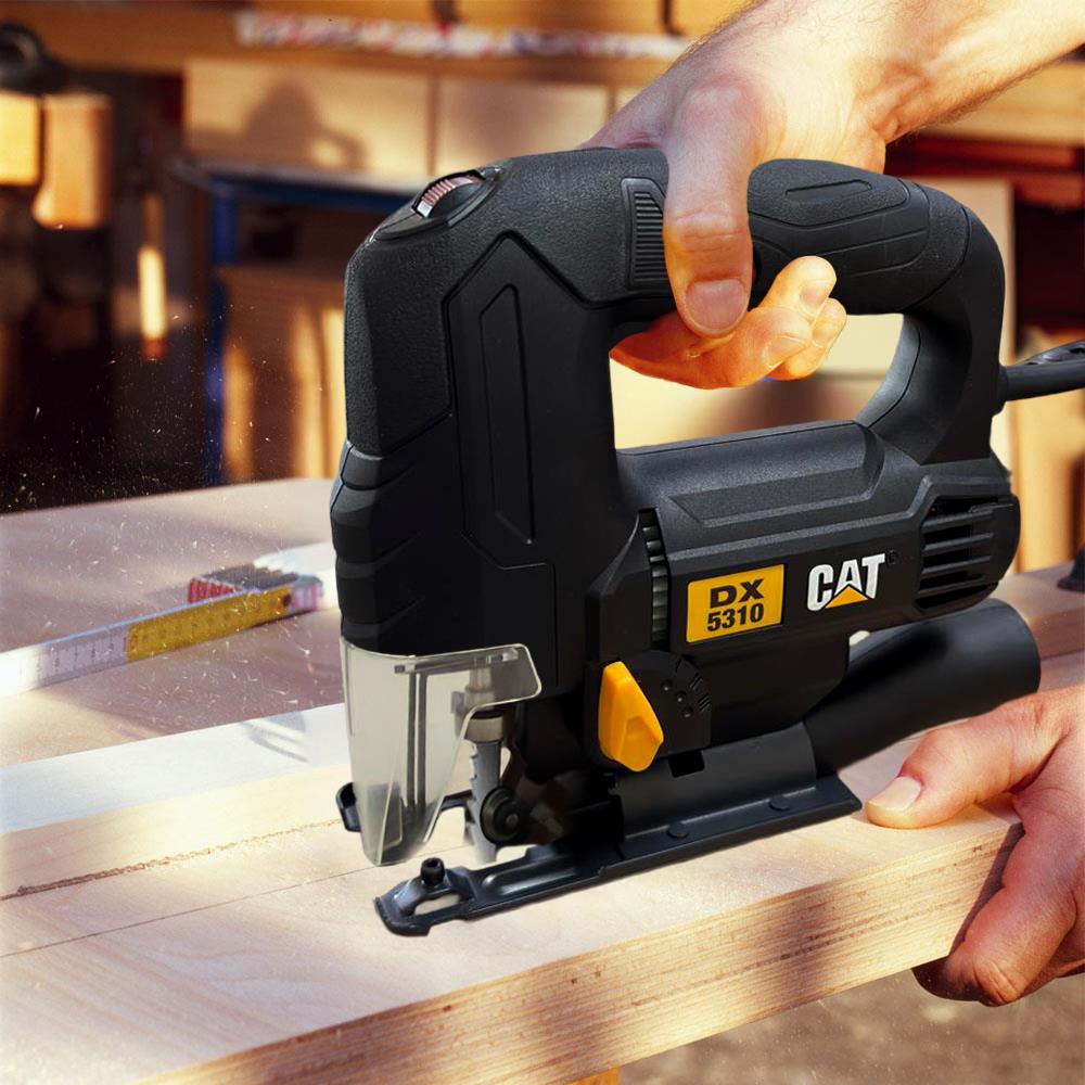 cat-dx5310-550watt-profesyonel-devir-ayarli-dekupaj-testere-da06901-10-parca-testere-ucu-24259
