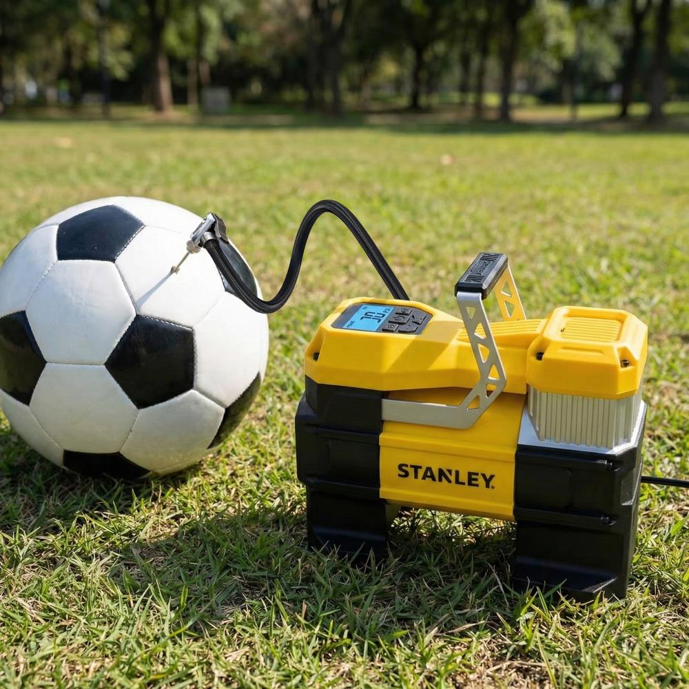 stanley-sxif0001-12volt-150-psi-dijital-basinc-gostergeli-lastik-sisirme-pompasi-led-lamba-26174